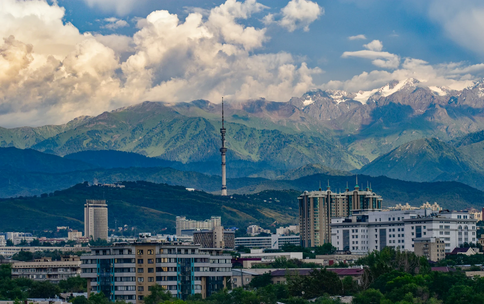 Almaty skyline with Hotel Kazakhstan, Kok Tobe television tower and Tian Shan mountains